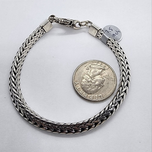 Brand New Sterling Silver 925 Hand Crafted Bracelet